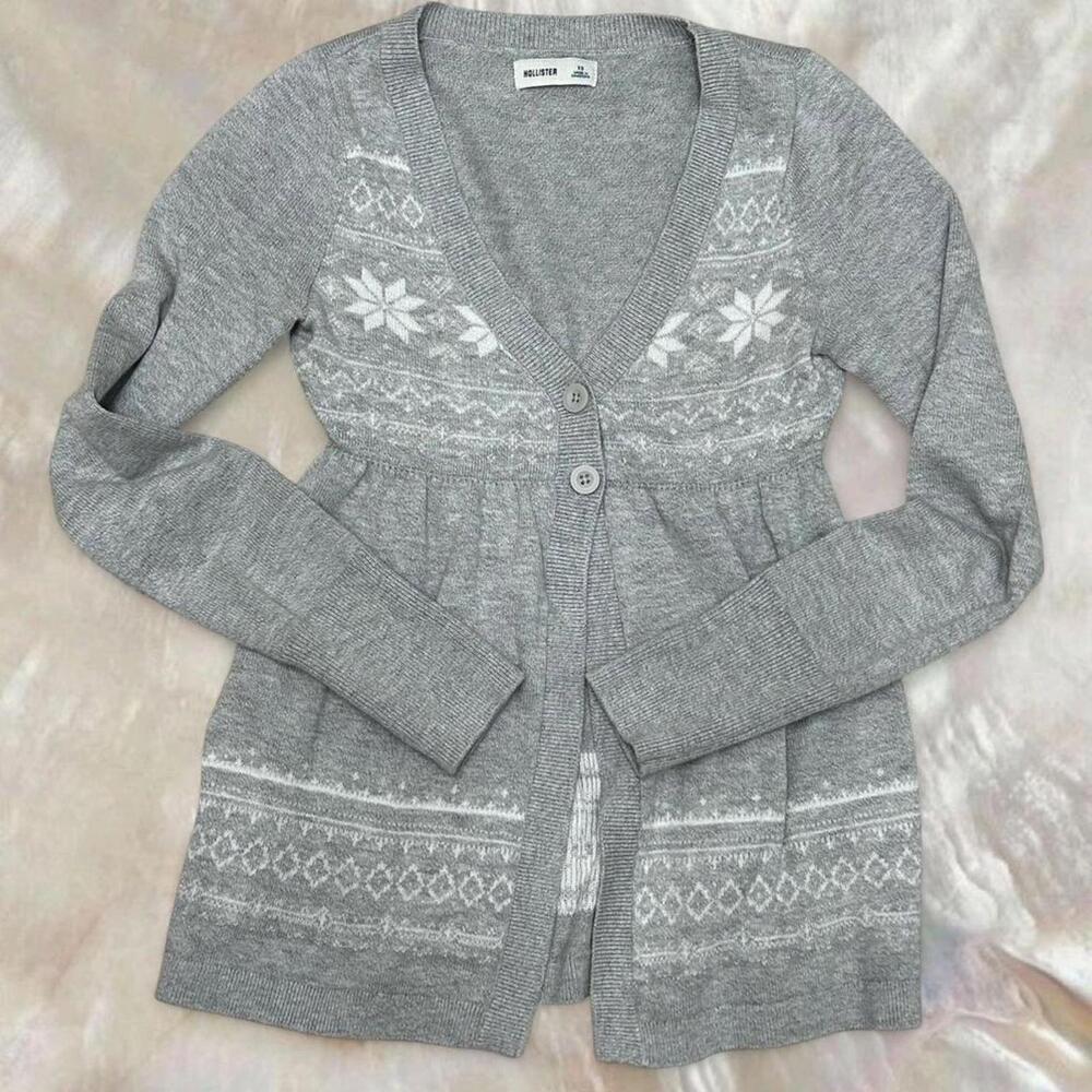 Hollister Women's XS Gray Knit Cardigan Sweater